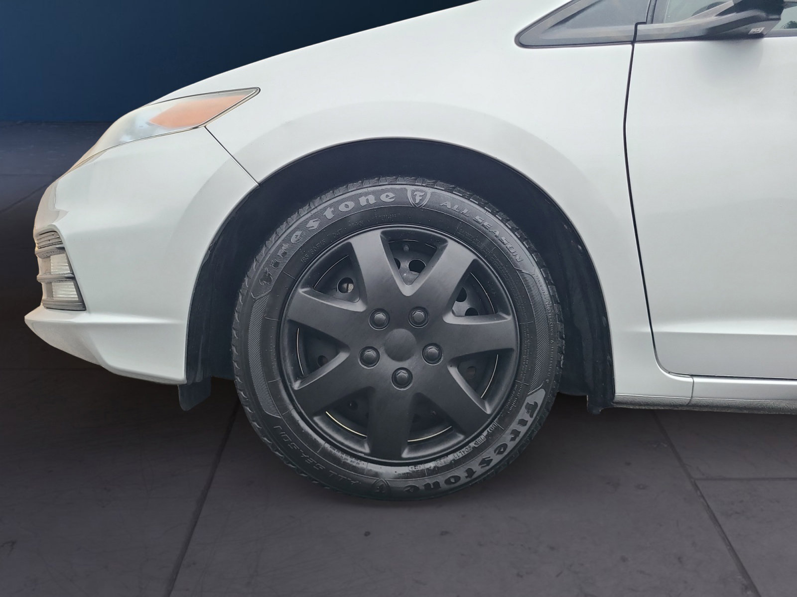 Used 2013 Honda Insight LX image 9