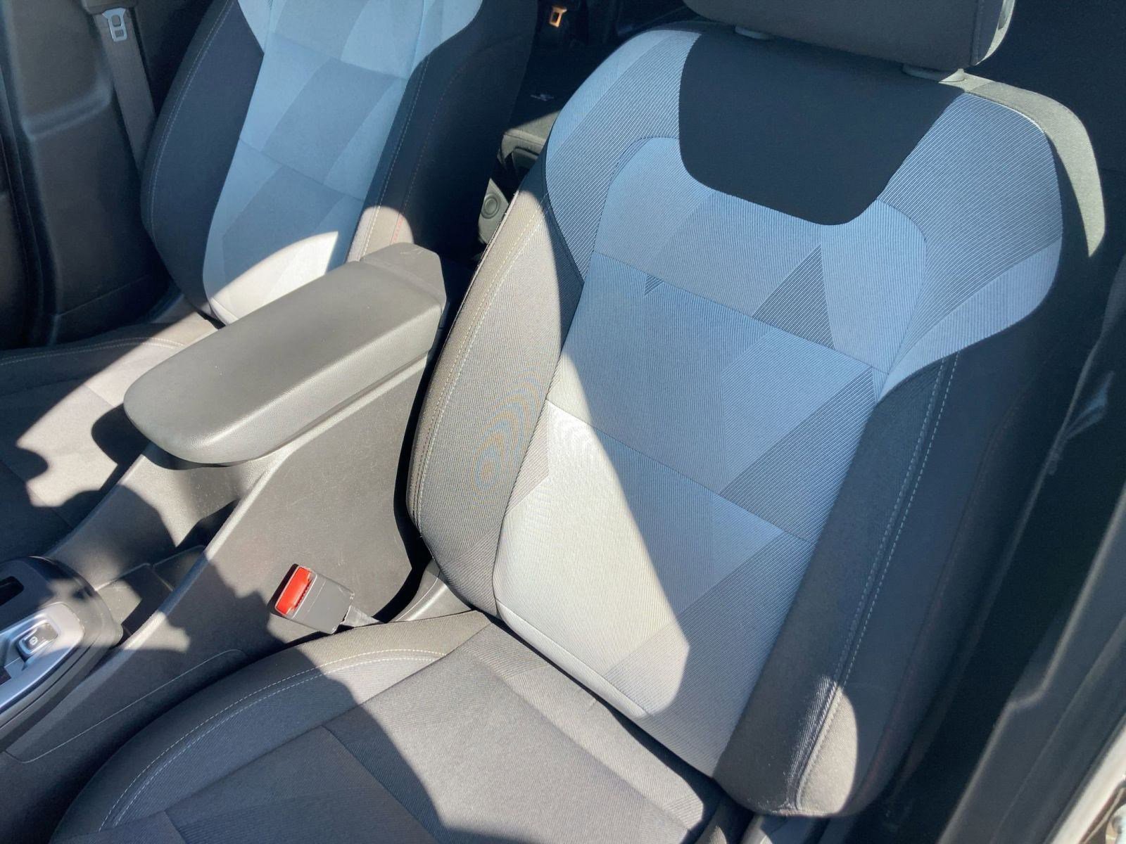 Used 2024 Chevrolet Trax RS w/ Driver Confidence Package image 13