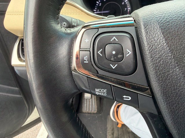 Used 2015 Toyota Avalon XLE Touring FWD image 10