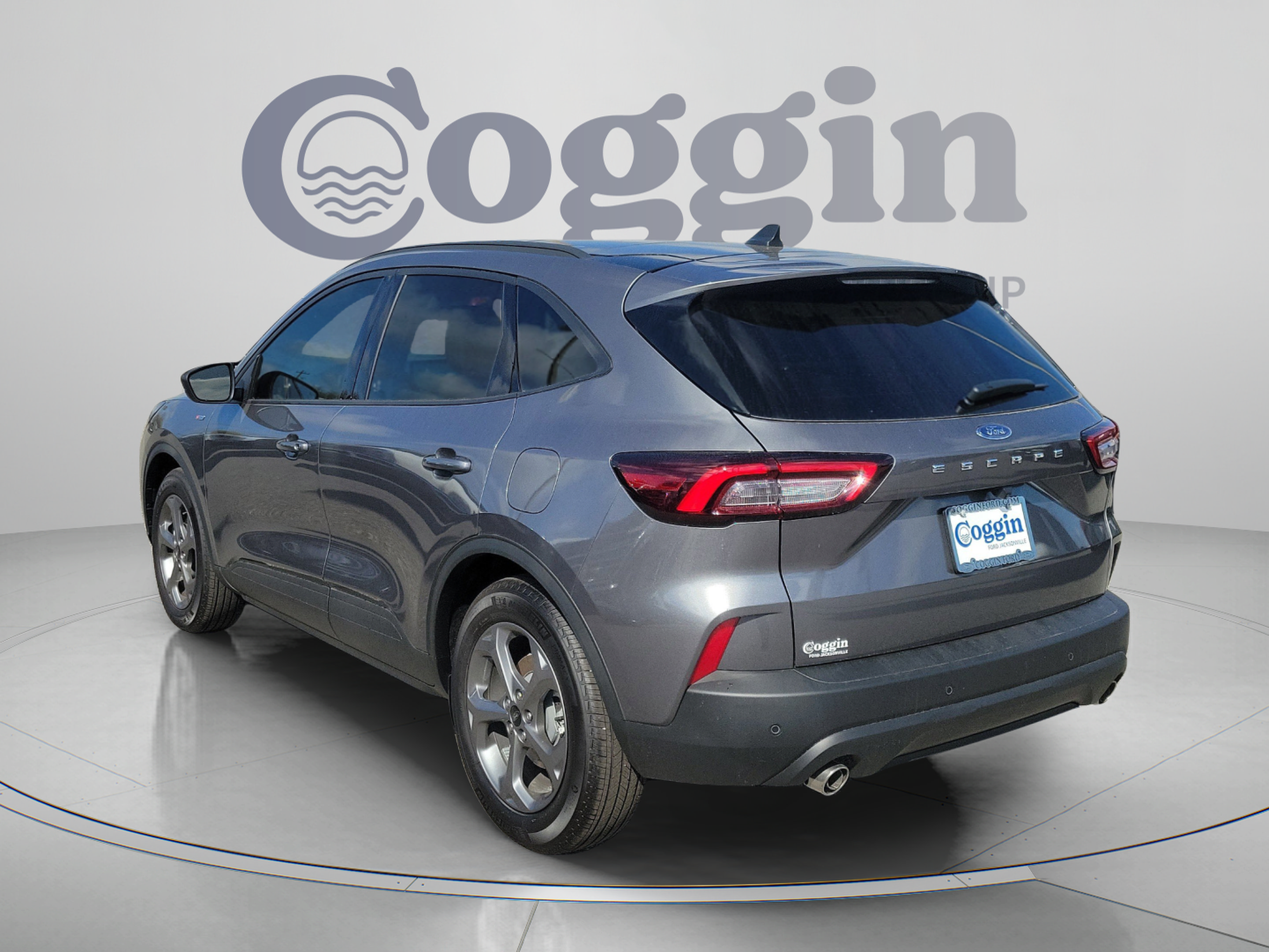 New 2026 Ford Escape ST-Line w/ Tech Pack #1 FWD image 3