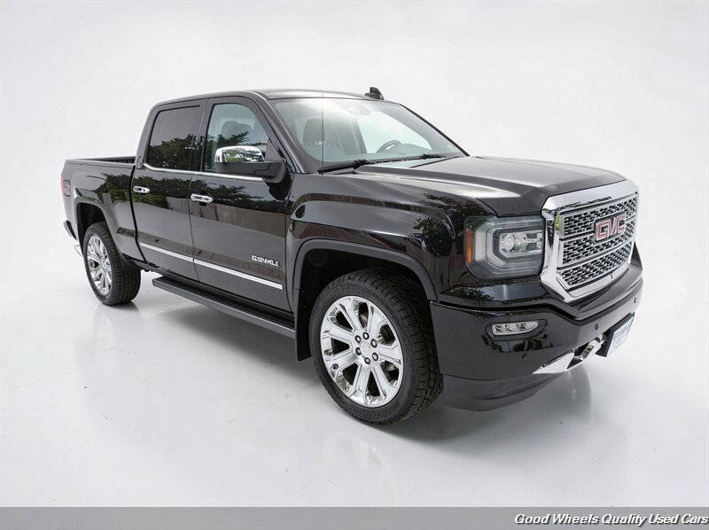 Used 2018 GMC Sierra 1500 Denali w/ Denali Ultimate Package AWD/4WD image 3