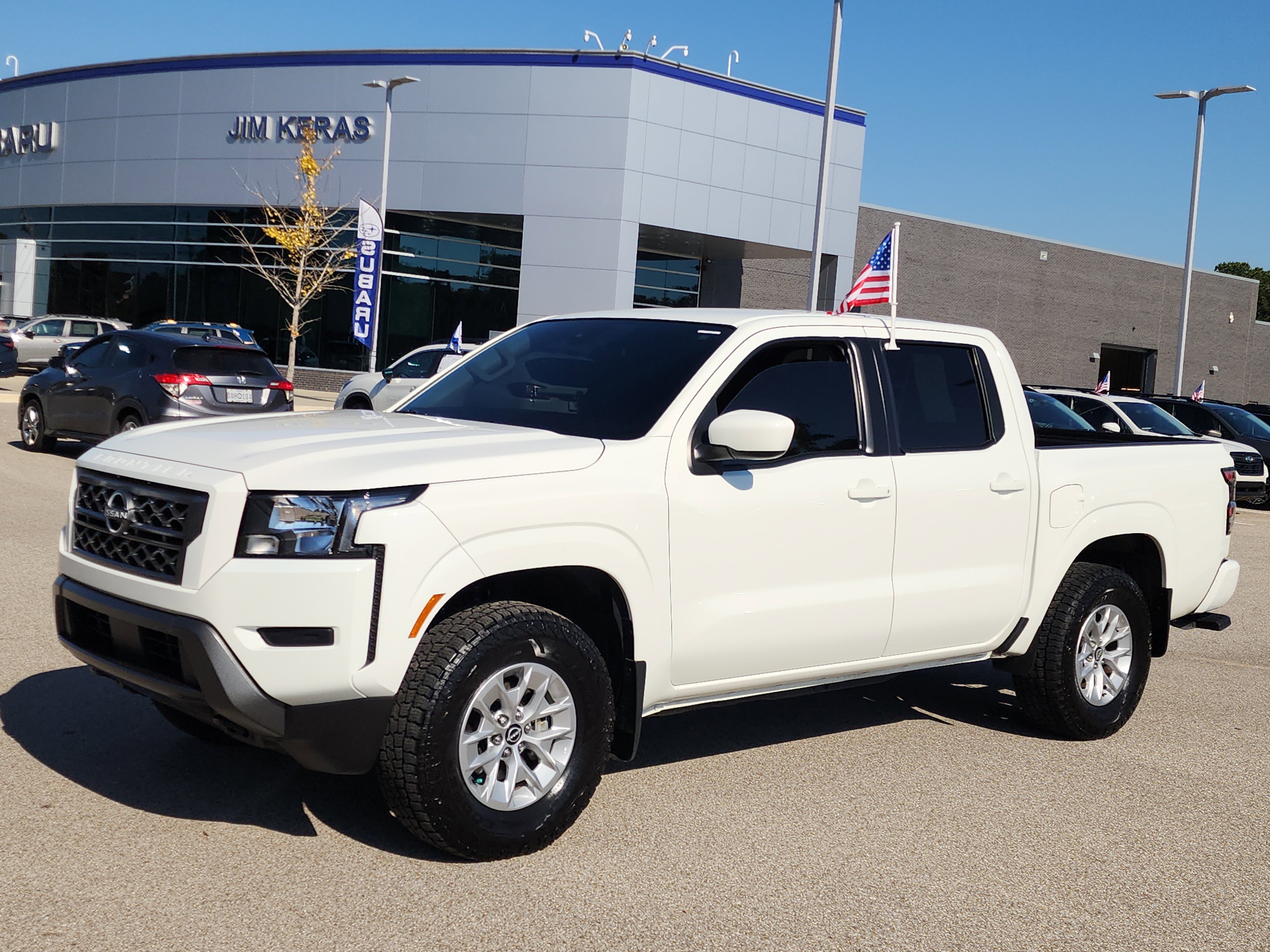 Used 2024 Nissan Frontier SV w/ Tow Package image 7