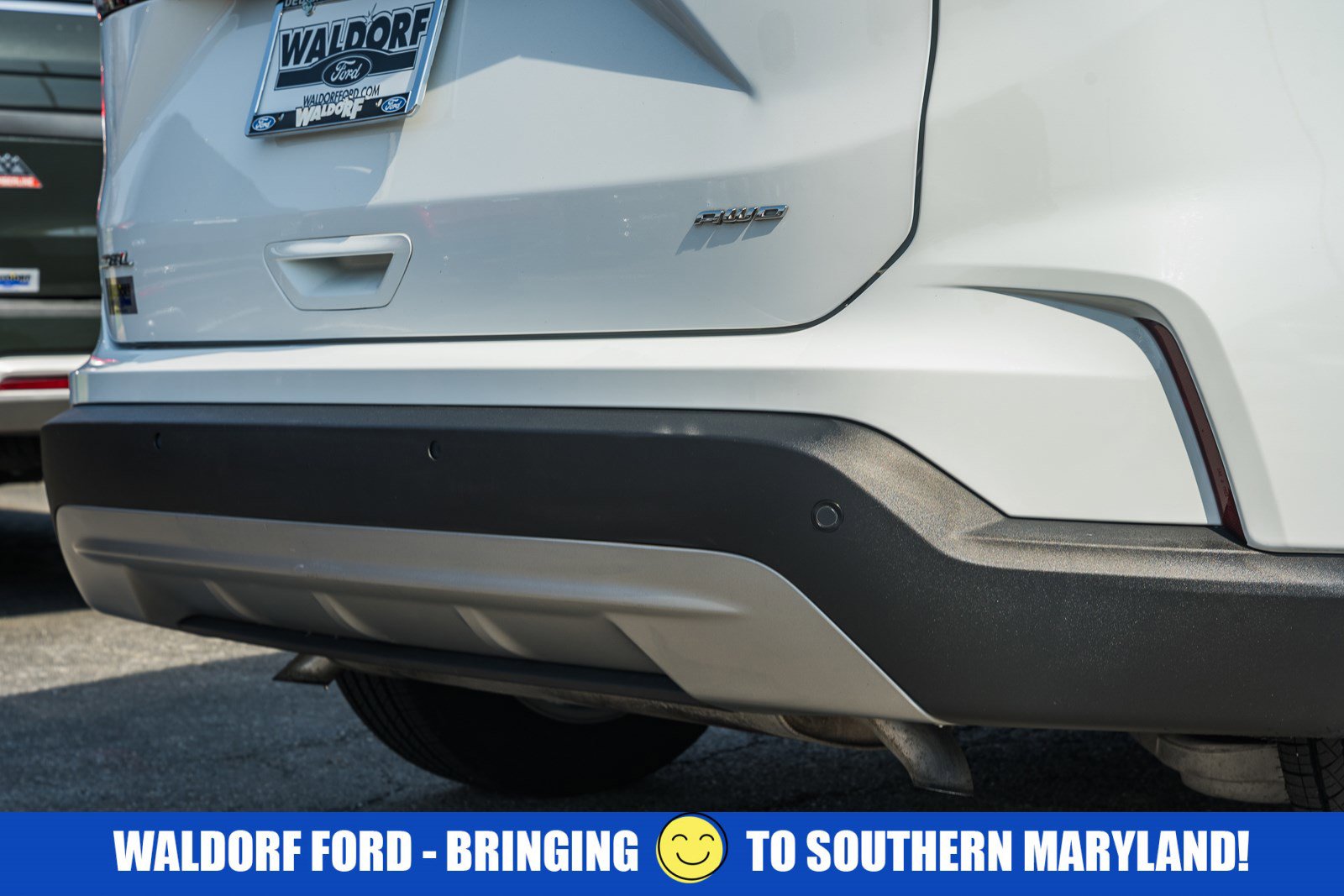 Used 2024 Ford Edge SEL w/ Convenience Package image 11