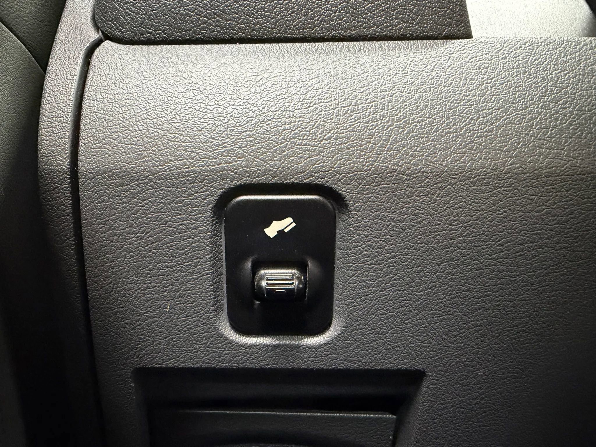 Used 2008 Dodge Ram 1500 Truck Laramie w/ Trailer Tow Group image 27