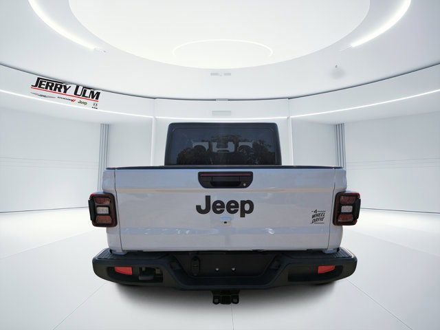 New 2026 Jeep Gladiator Willys image 4