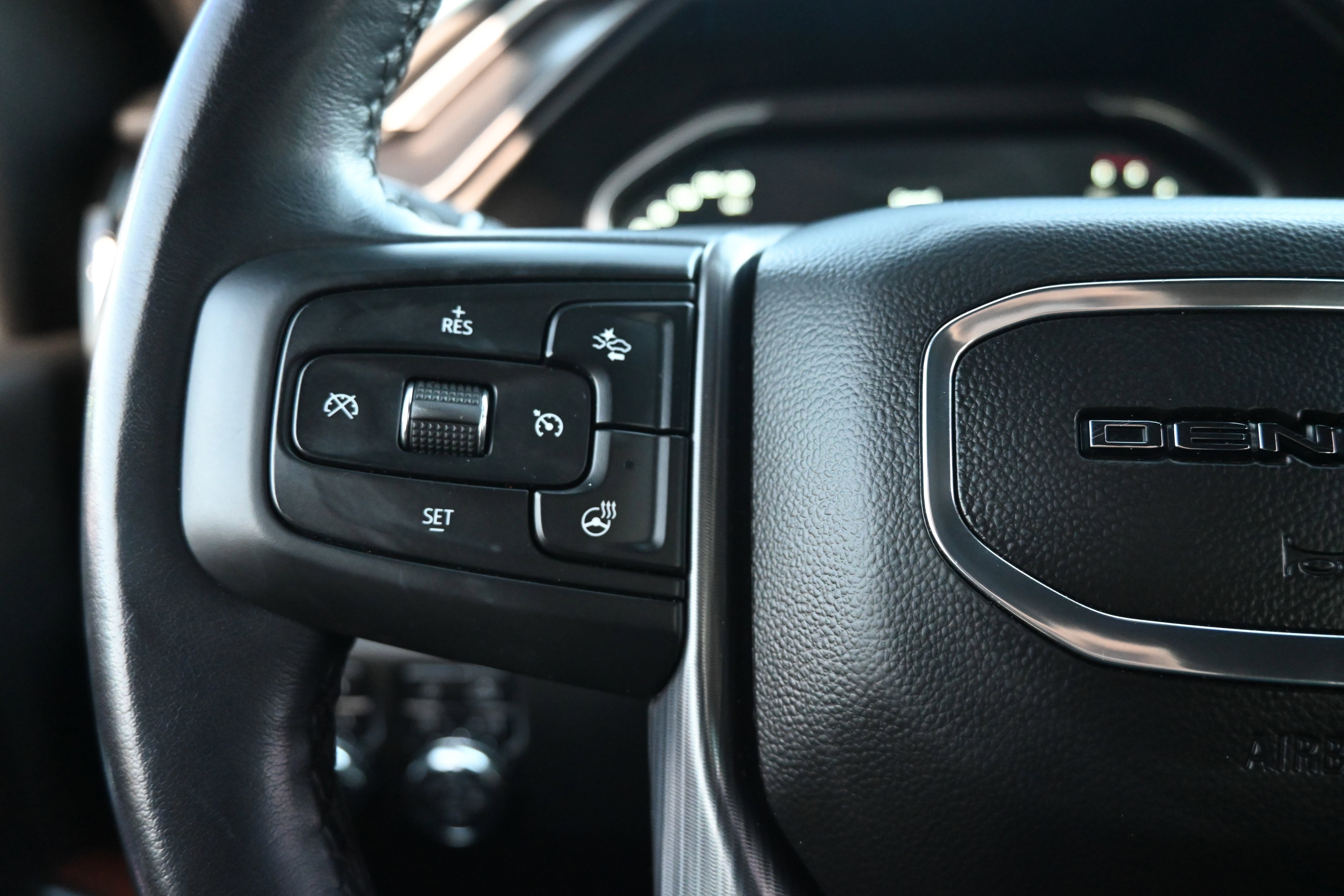 Used 2024 GMC Sierra 3500 Denali Ultimate image 20