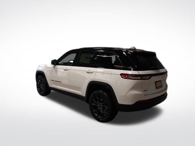 New 2025 Jeep Grand Cherokee Limited image 23