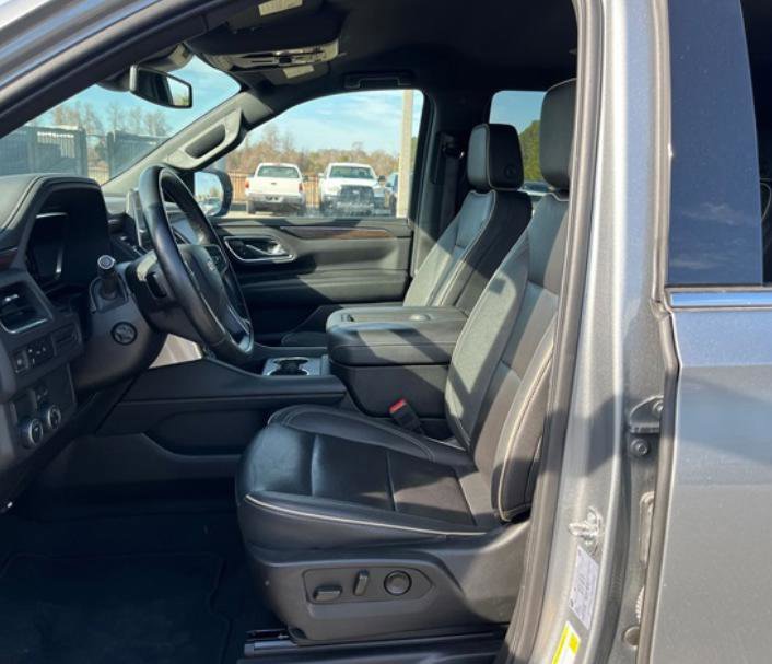 Used 2023 Chevrolet Tahoe Premier image 5