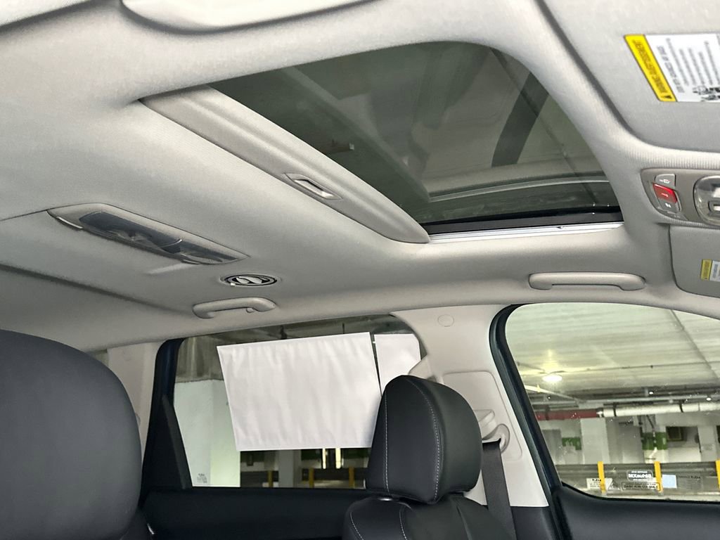 New 2025 Kia Telluride S image 14