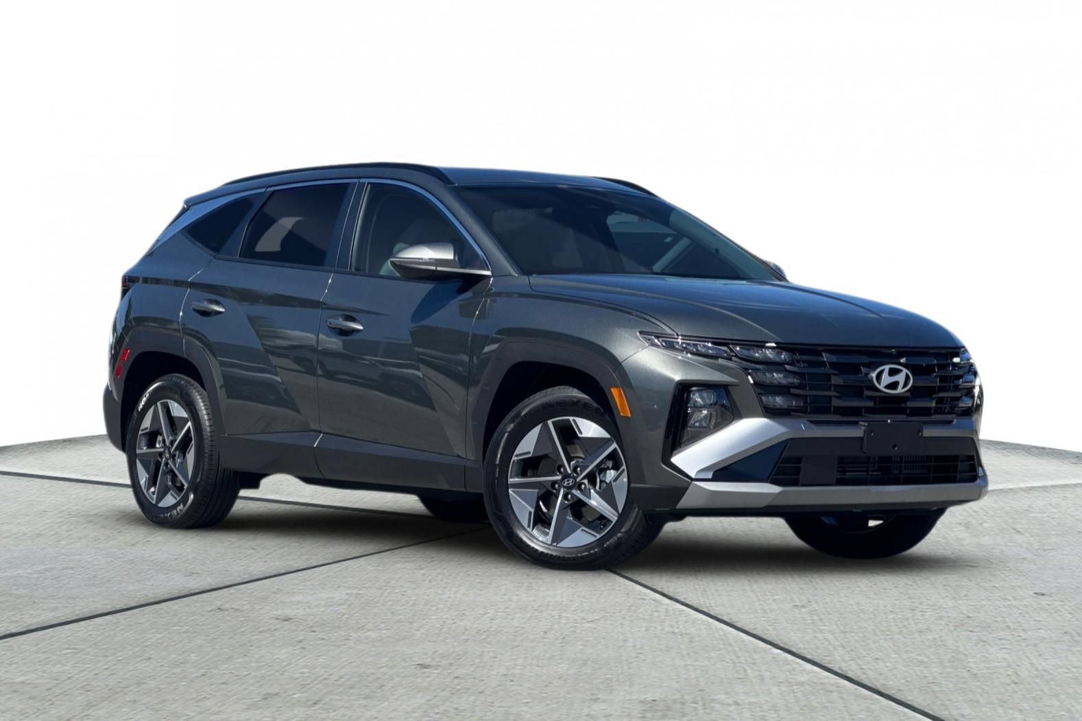 New 2026 Hyundai Tucson SEL AWD/4WD image 2