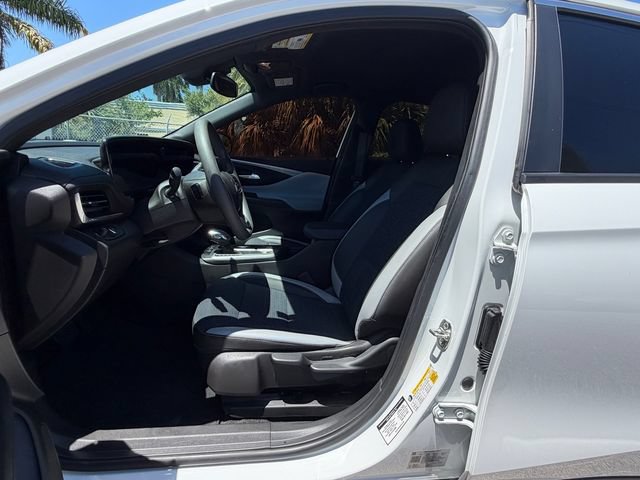 Certified 2024 Buick Envista Preferred w/ Advanced Safety Package FWD image 12