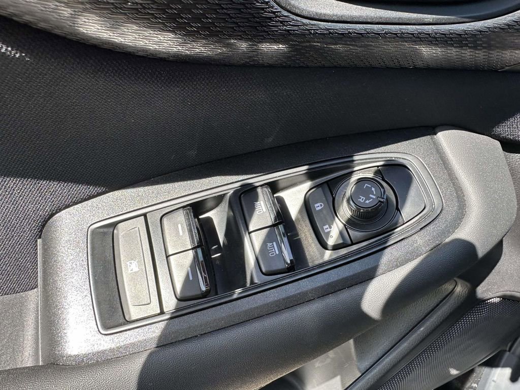 Certified 2025 Subaru Outback AWD/4WD image 32