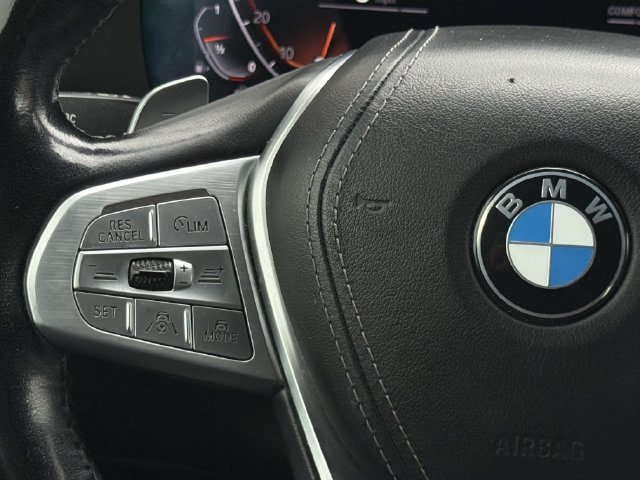 Used 2020 BMW X7 xDrive40i w/ Premium Package AWD/4WD image 14