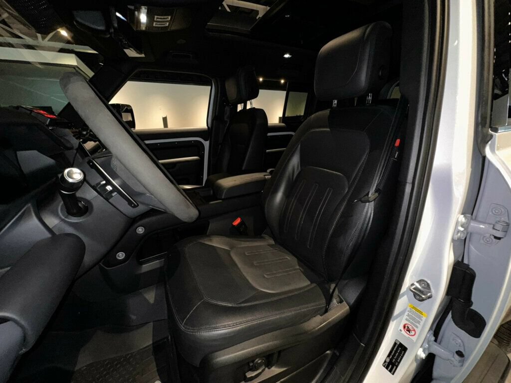 Used 2022 Land Rover Defender 110 X-Dynamic HSE AWD/4WD image 17