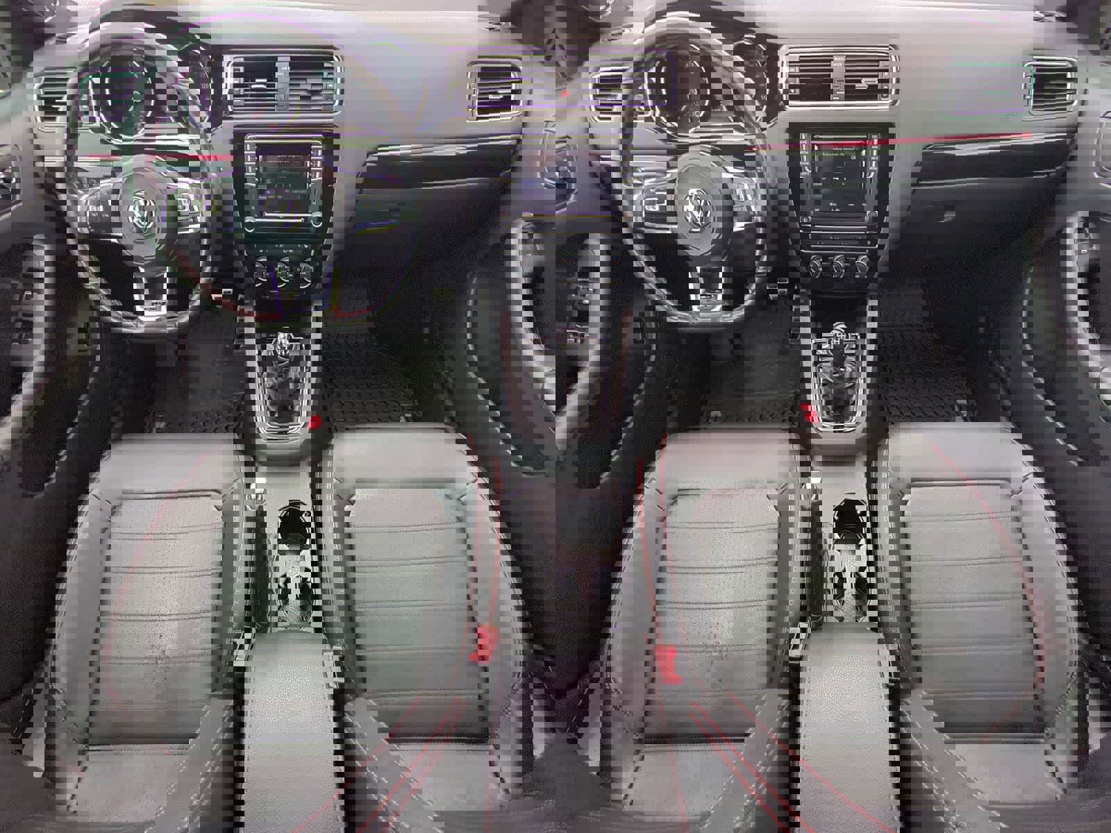 Used 2017 Volkswagen Jetta GLI image 15