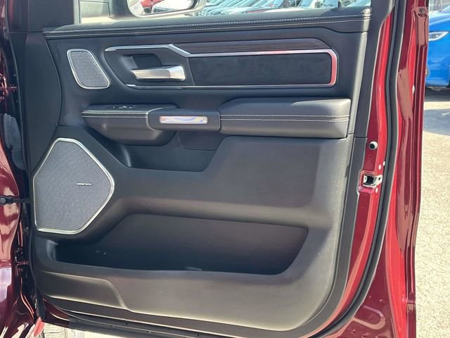 Used 2025 RAM 1500 Laramie AWD/4WD image 26
