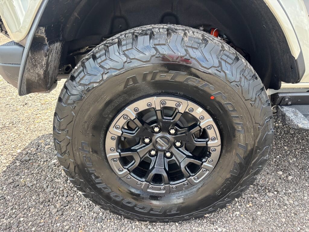 New 2025 Ford Bronco Raptor w/ Interior Carbon Fiber Pack image 8