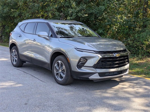 New 2025 Chevrolet Blazer LT w/ Convenience Package image 2