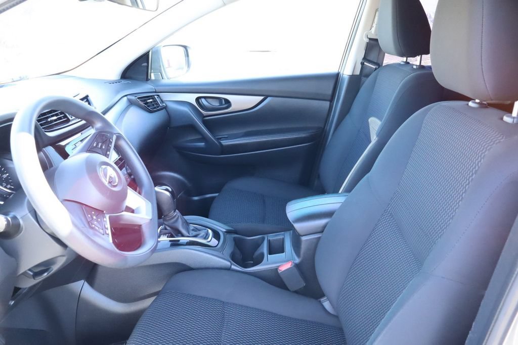 Used 2022 Nissan Rogue Sport S FWD image 19