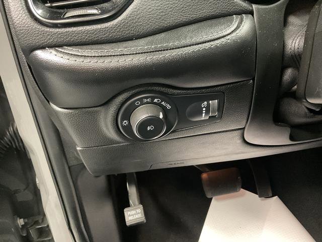 Used 2022 Dodge Durango GT AWD/4WD image 11