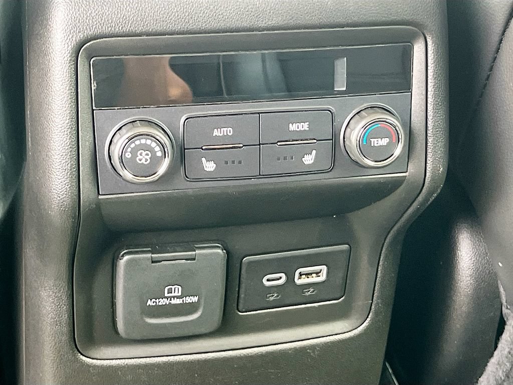 Used 2023 GMC Acadia Denali w/ Black Diamond Edition FWD image 28