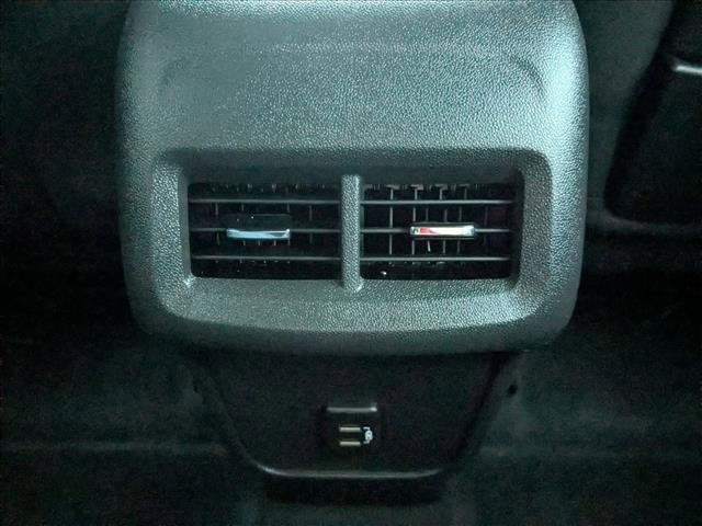 Used 2024 GMC Terrain SLE image 18