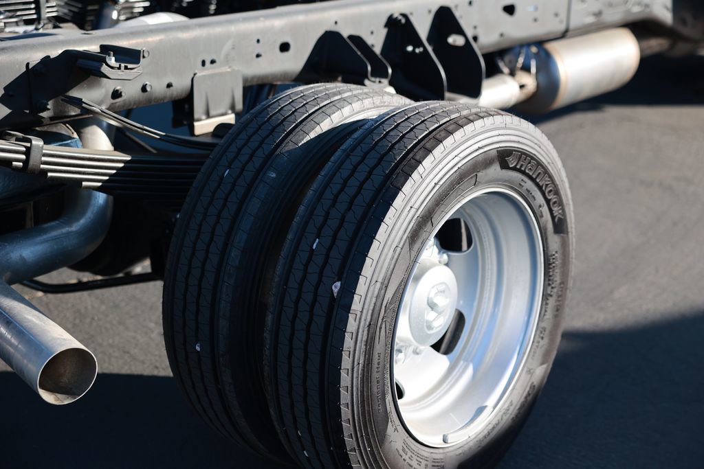 New 2026 RAM 5500 Tradesman w/ Chrome Appearance Group image 9