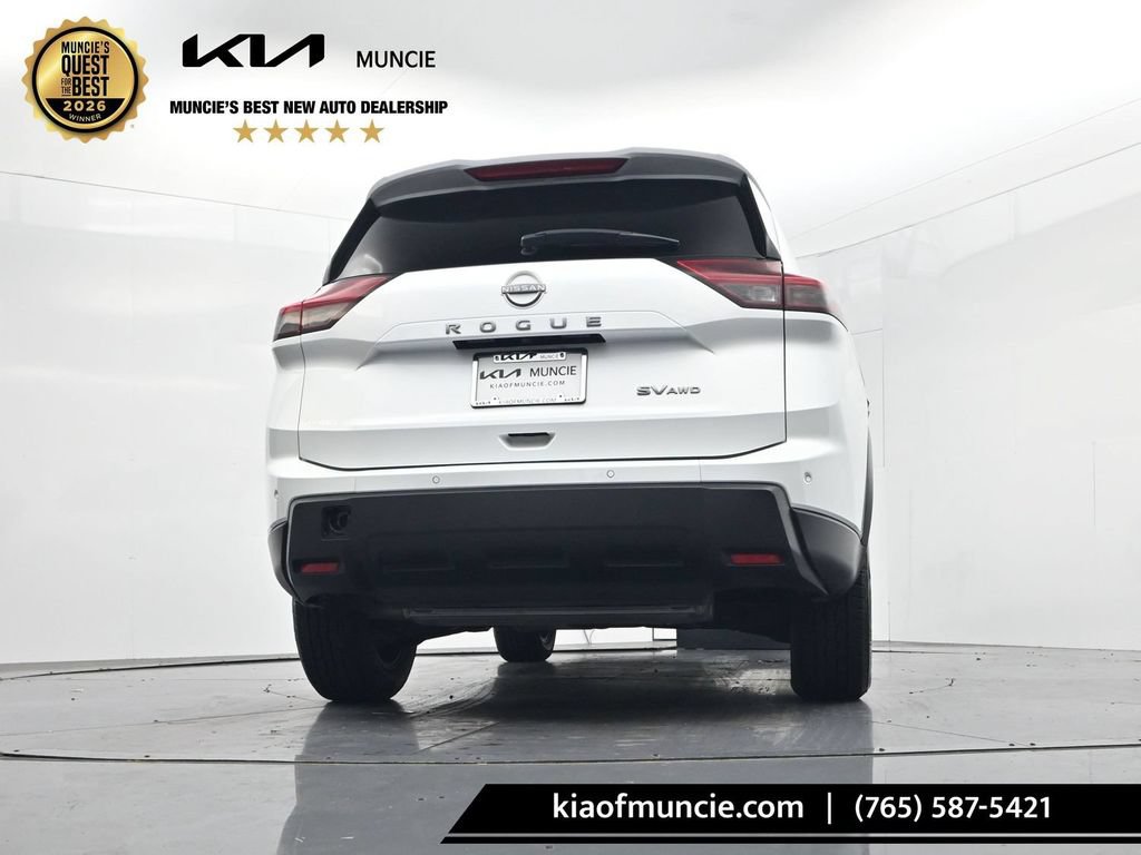 Used 2024 Nissan Rogue SV AWD/4WD image 42