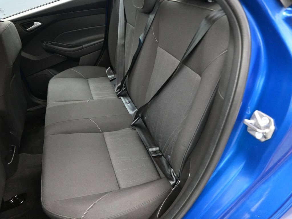 Used 2018 Ford Focus SE image 20