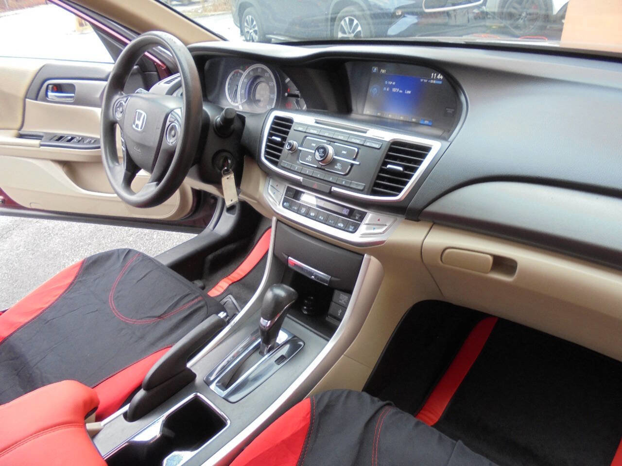 Used 2015 Honda Accord LX image 14