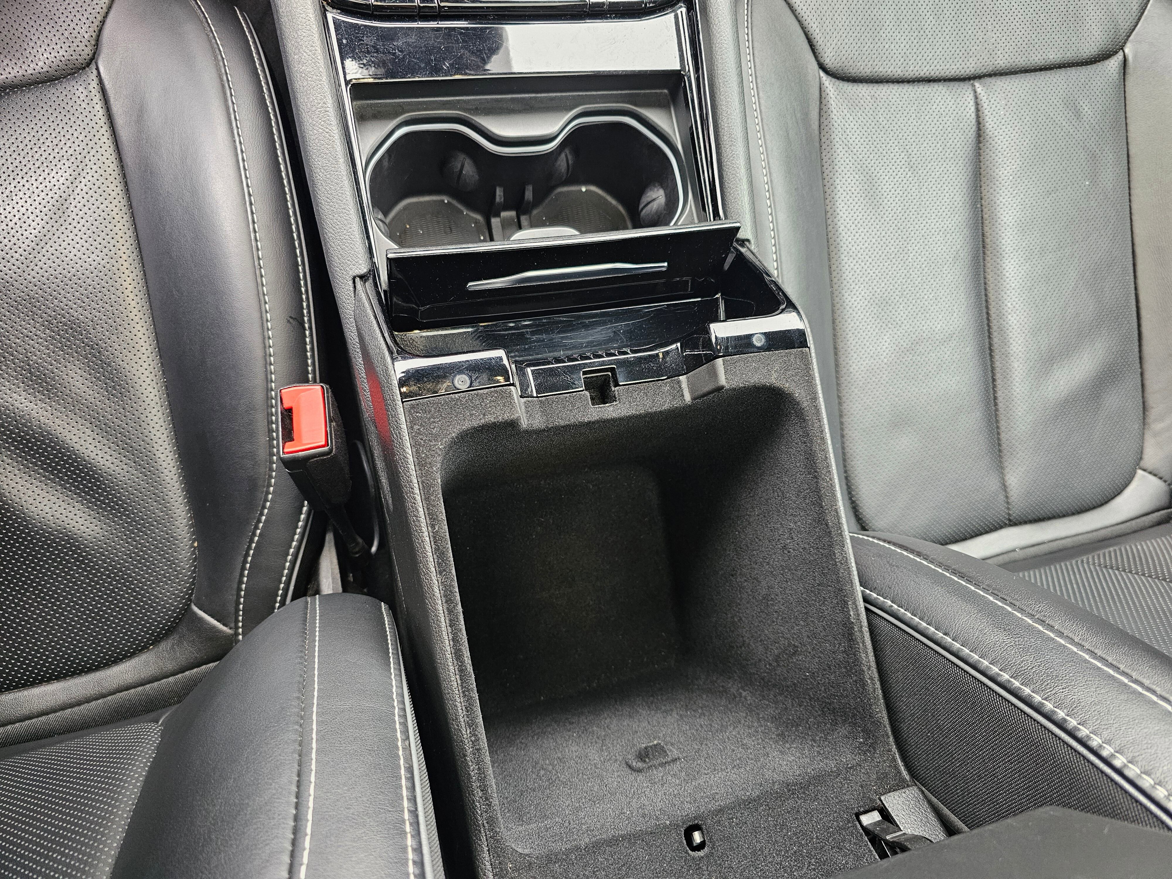 Used 2024 Jeep Grand Cherokee Overland image 24