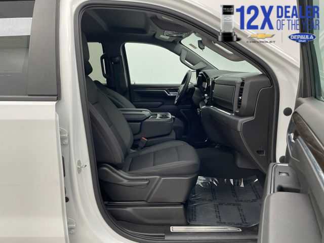 Certified 2023 Chevrolet Silverado 1500 LT AWD/4WD image 15