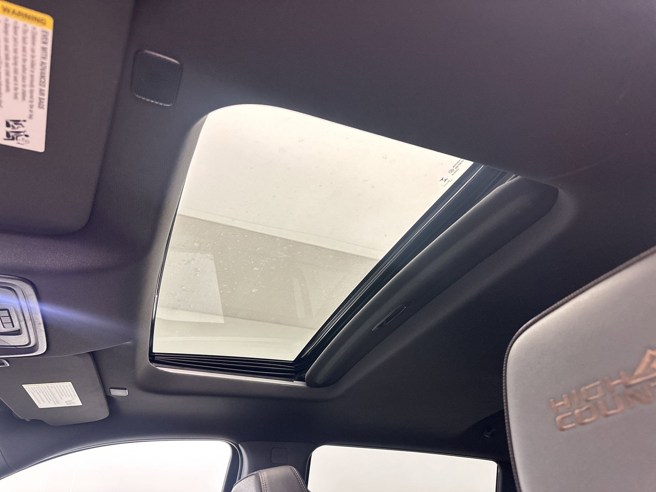 Certified 2024 Chevrolet Silverado 2500 High Country w/ Midnight Edition image 16