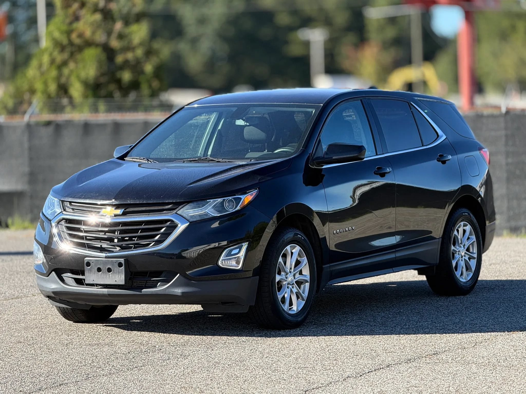 Used 2018 Chevrolet Equinox LT FWD image 6