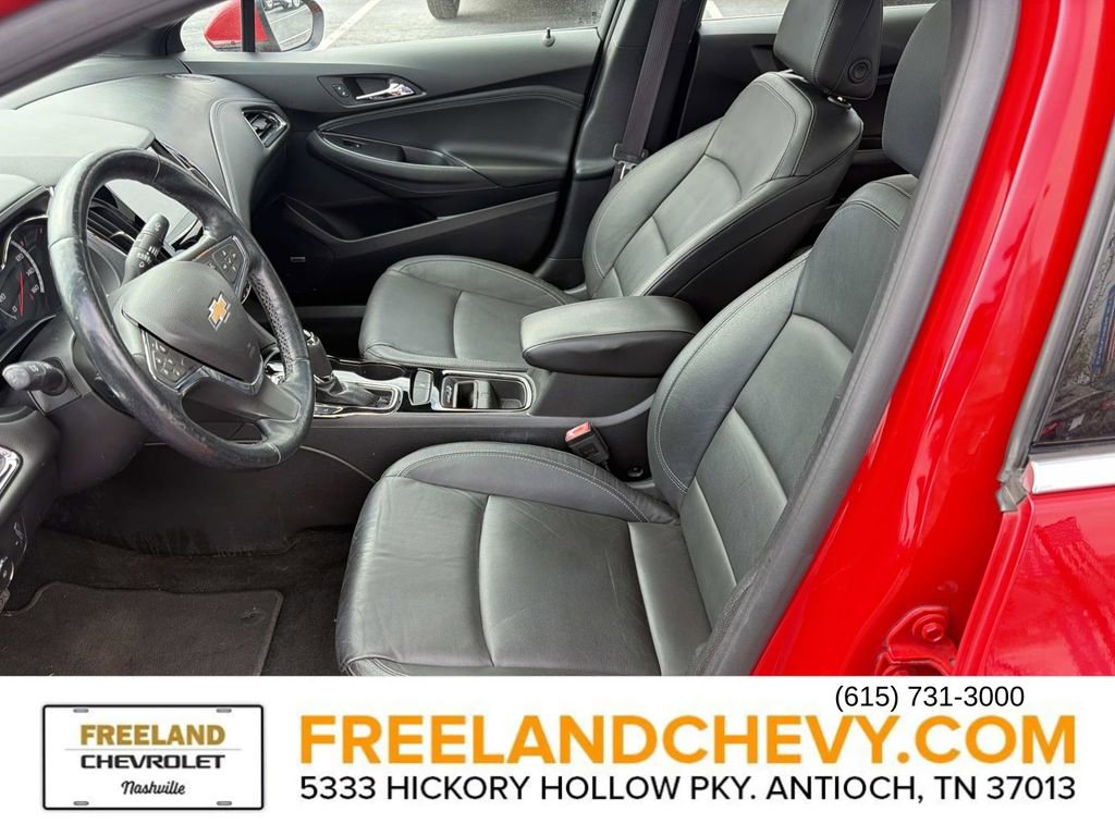 Used 2017 Chevrolet Cruze Premier FWD image 25