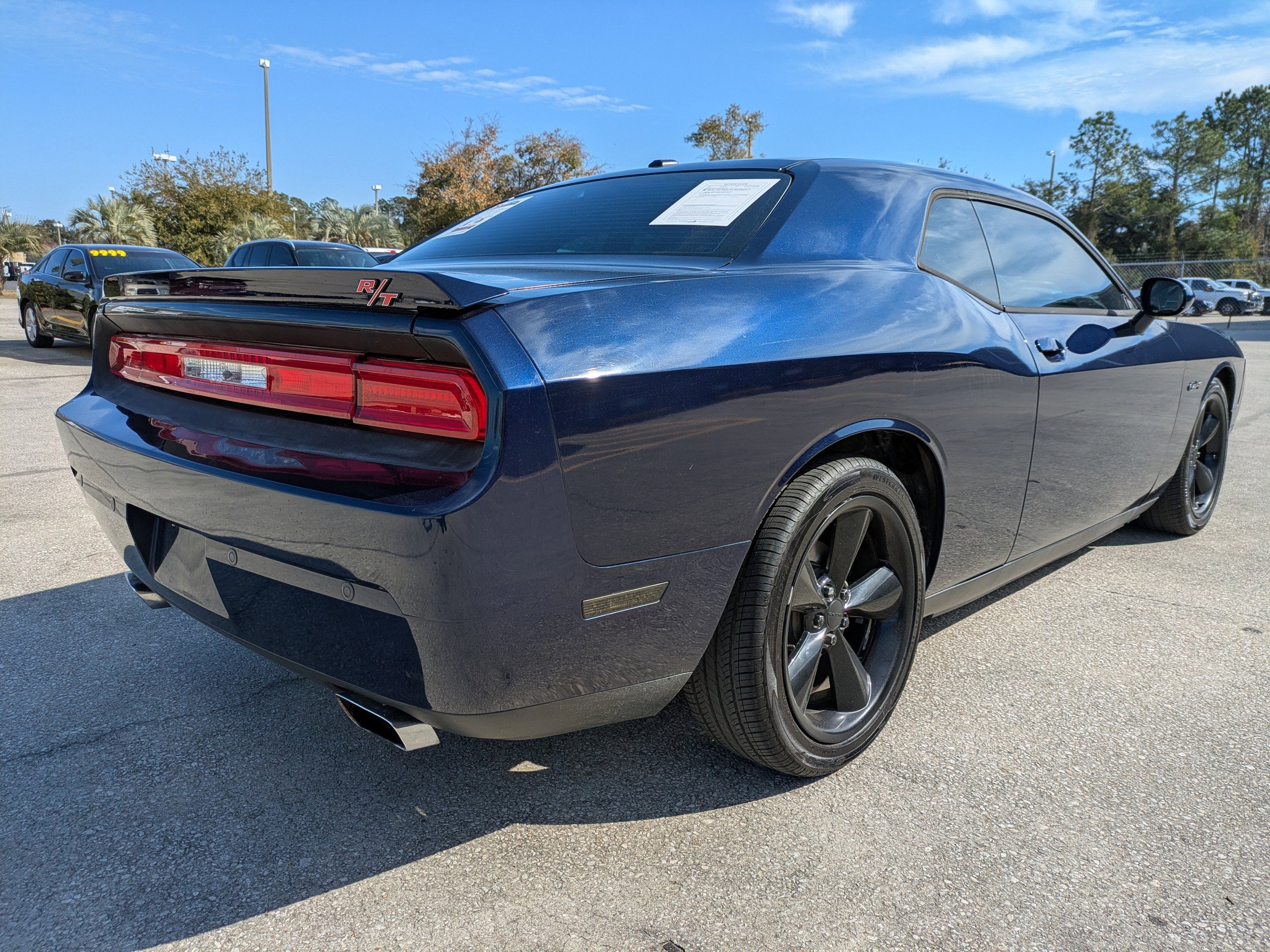 Used 2013 Dodge Challenger R/T image 4