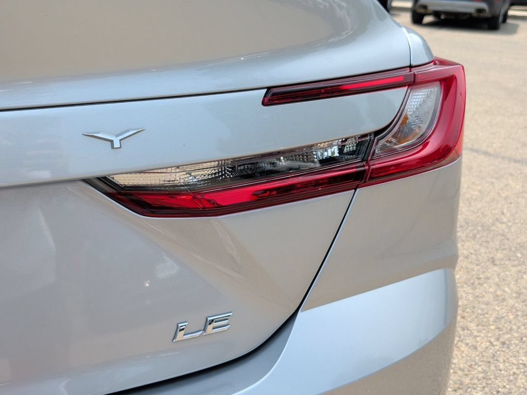 Used 2026 Toyota Camry LE FWD image 43