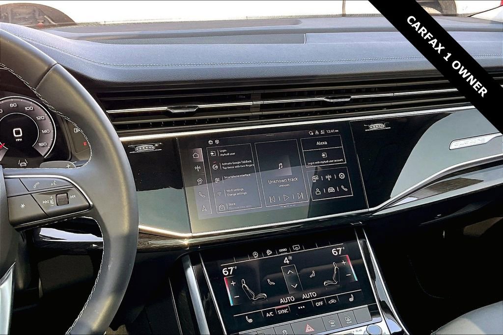 Used 2025 Audi Q8 Premium image 9