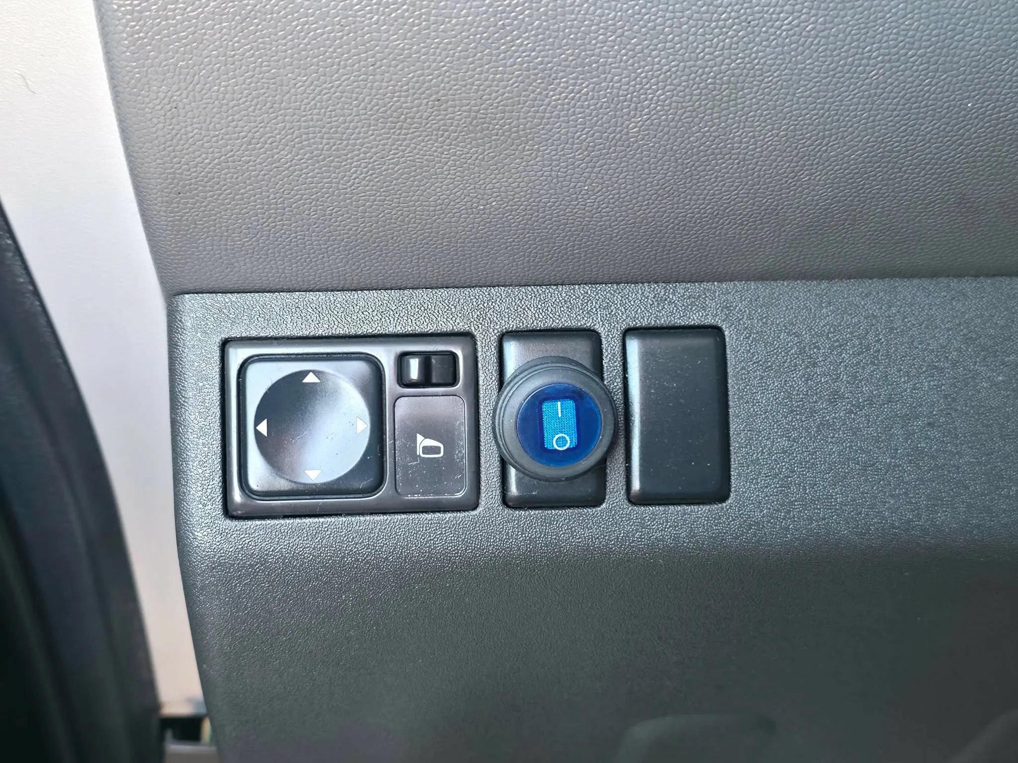 Used 2007 Nissan Xterra S w/ Side & Curtain Airbag Pkg RWD image 26