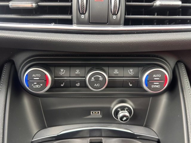 New 2025 Alfa Romeo Stelvio Sprint w/ Veloce Package image 18