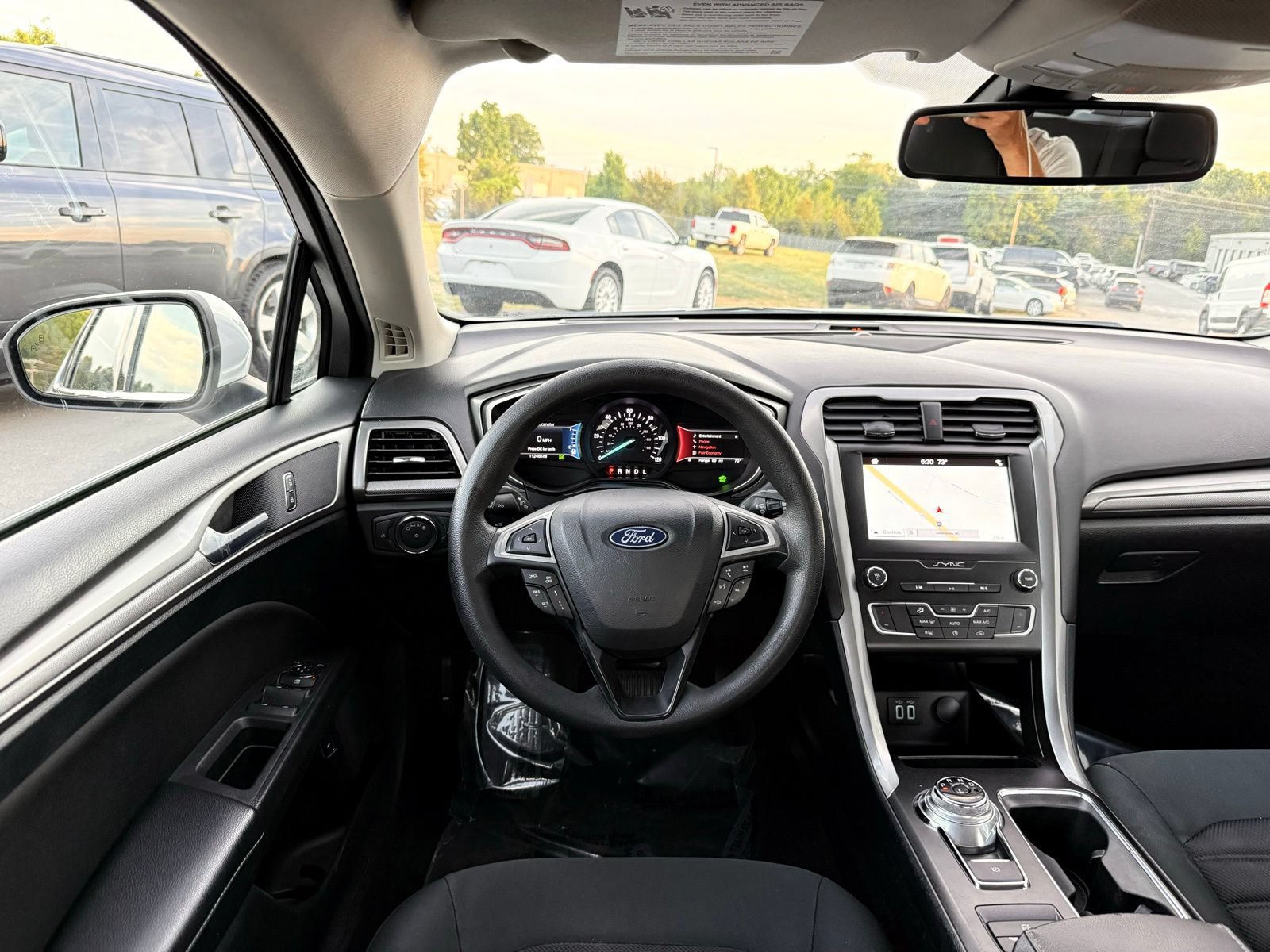 Used 2019 Ford Fusion SE FWD image 23