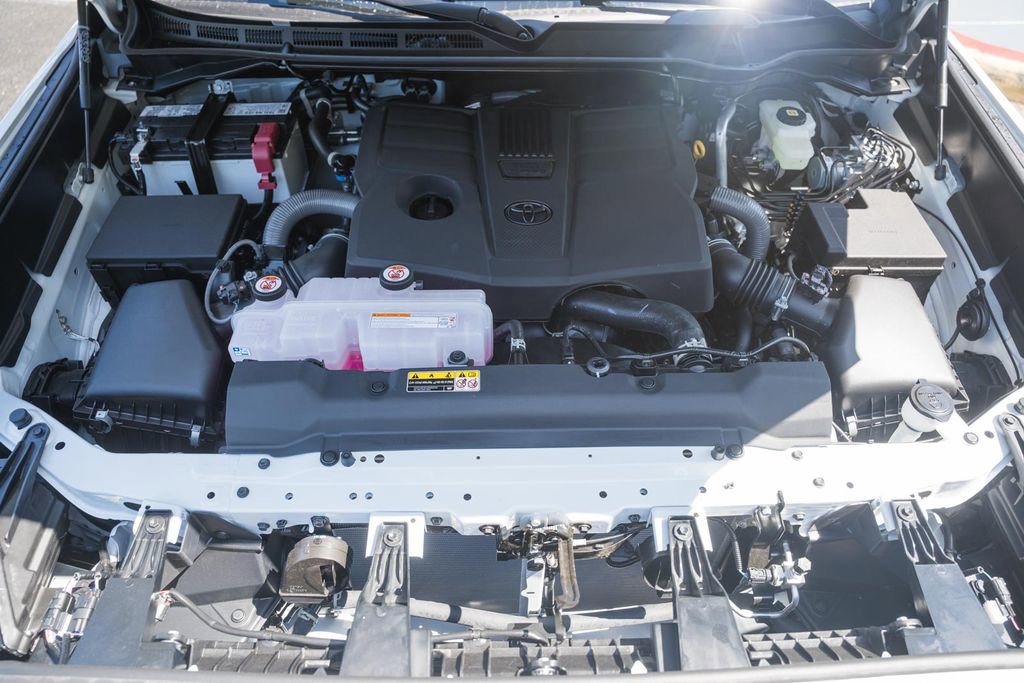 New 2026 Toyota Tundra SR5 AWD/4WD image 19