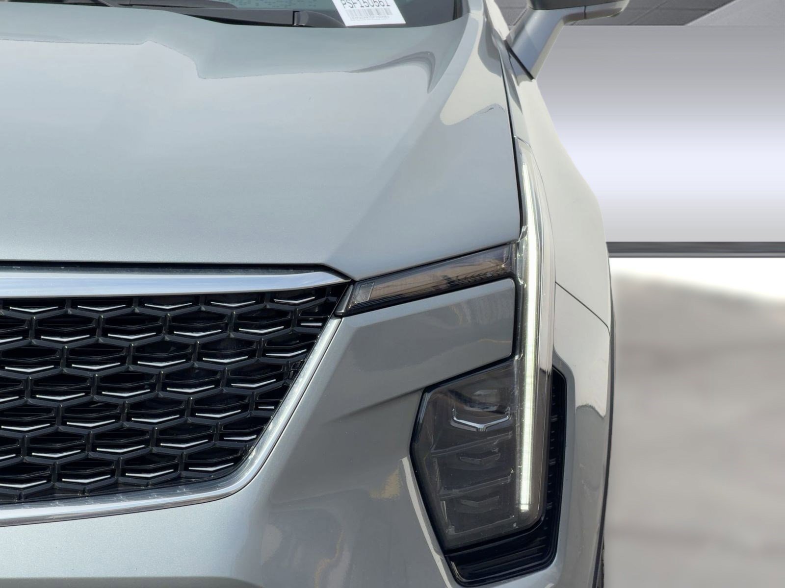 Certified 2025 Cadillac XT4 Premium Luxury image 9