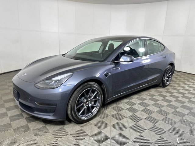 Used 2023 Tesla Model 3 Standard Range image 7
