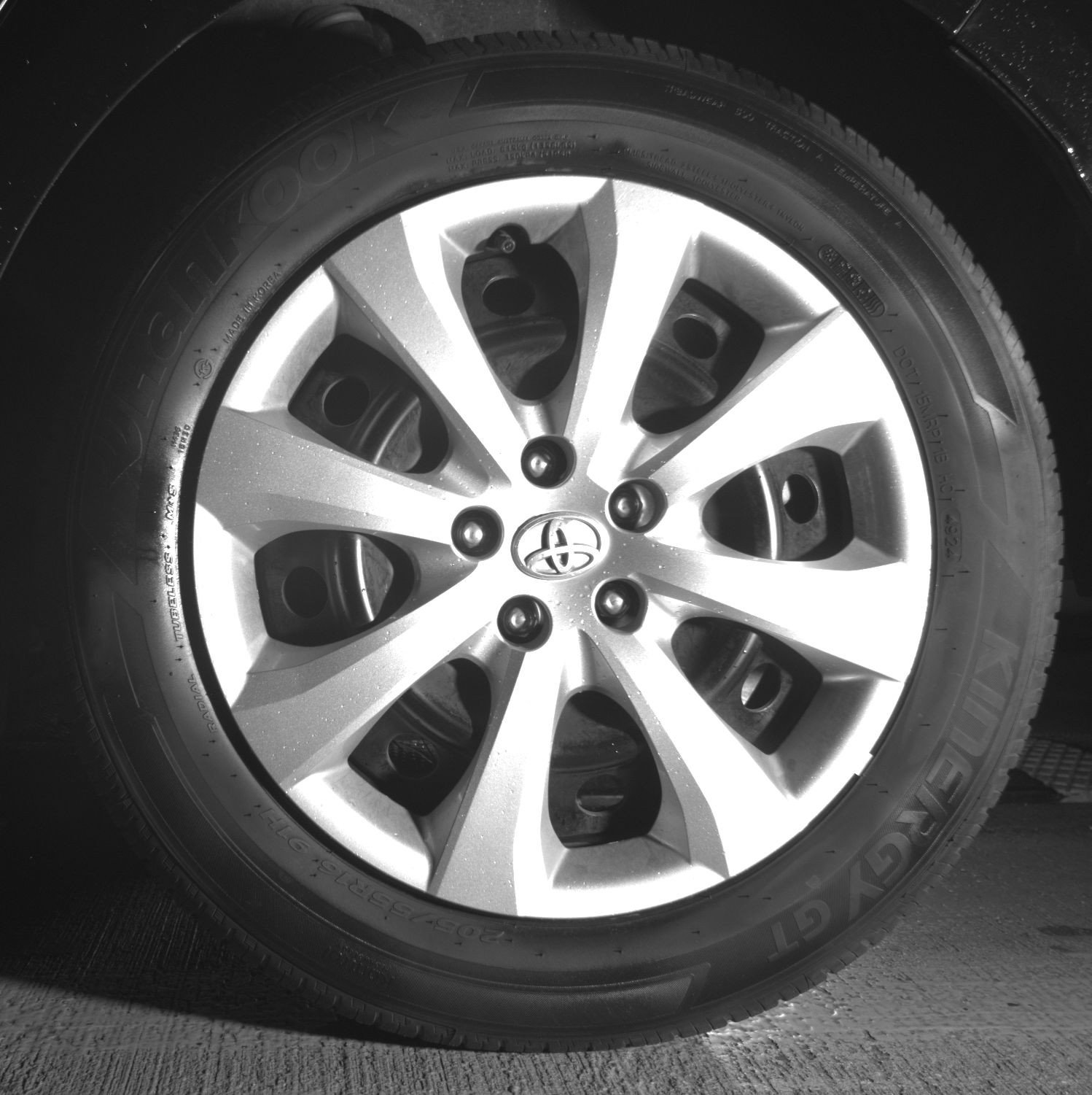 Used 2025 Toyota Corolla LE FWD image 14