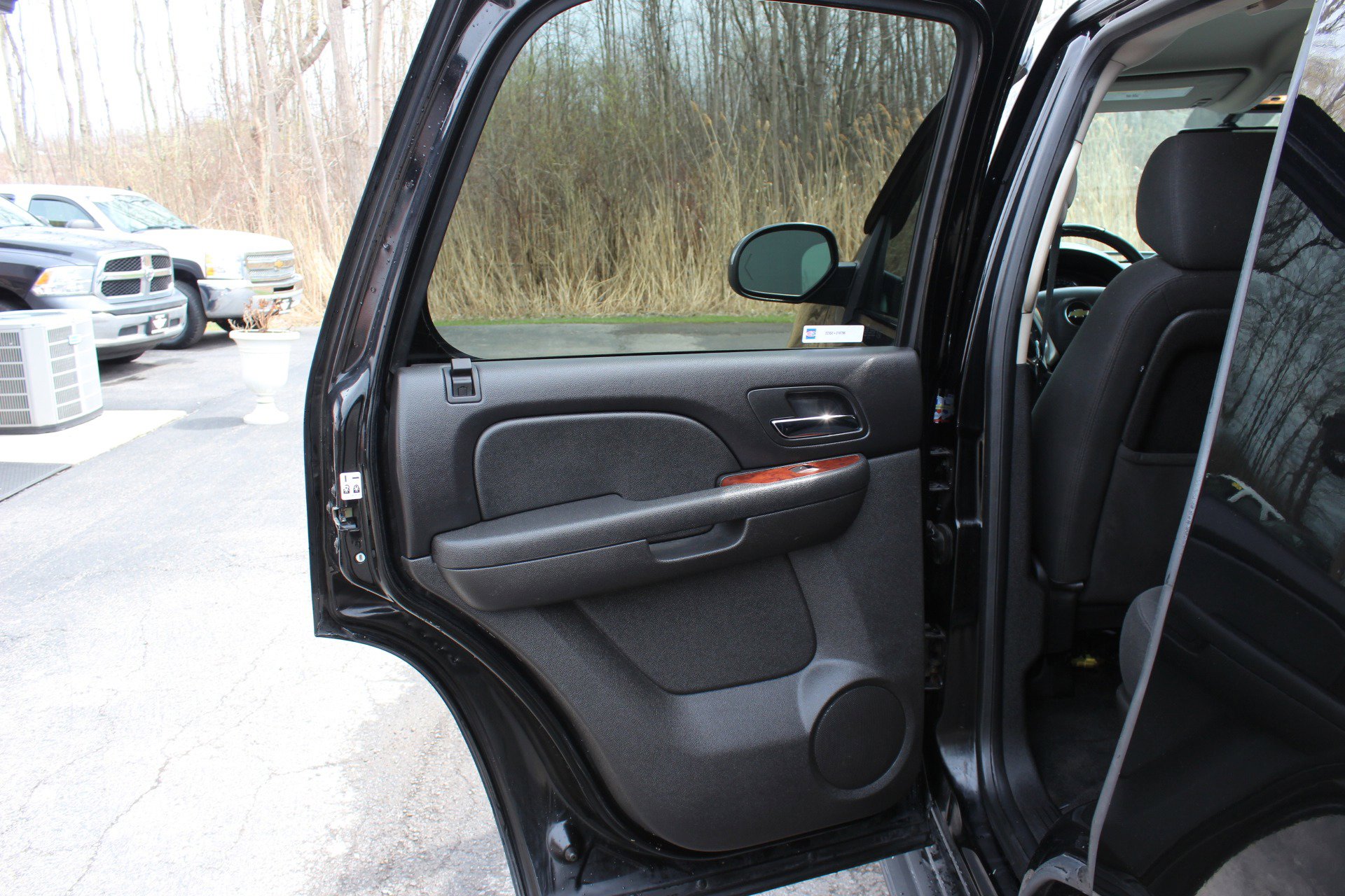 Used 2013 Chevrolet Tahoe LS w/ All-Star Edition AWD/4WD image 29