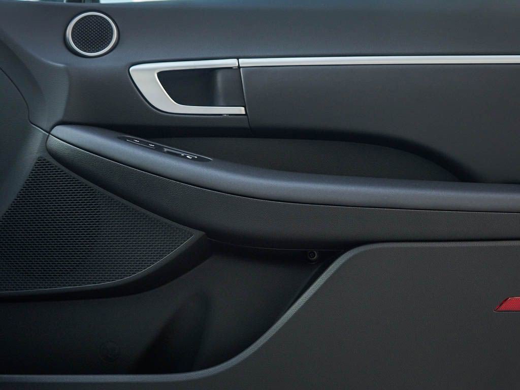 New 2026 Hyundai Sonata SEL FWD image 8