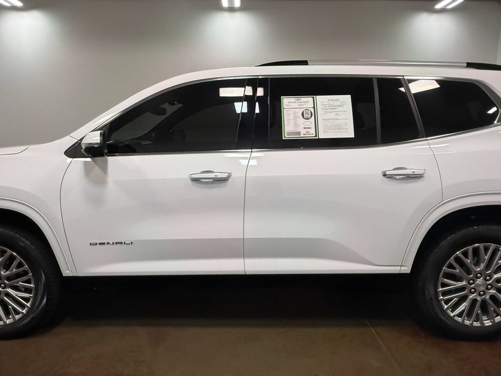 Used 2024 GMC Acadia Denali w/ LPO, Floor Liner Package FWD image 37