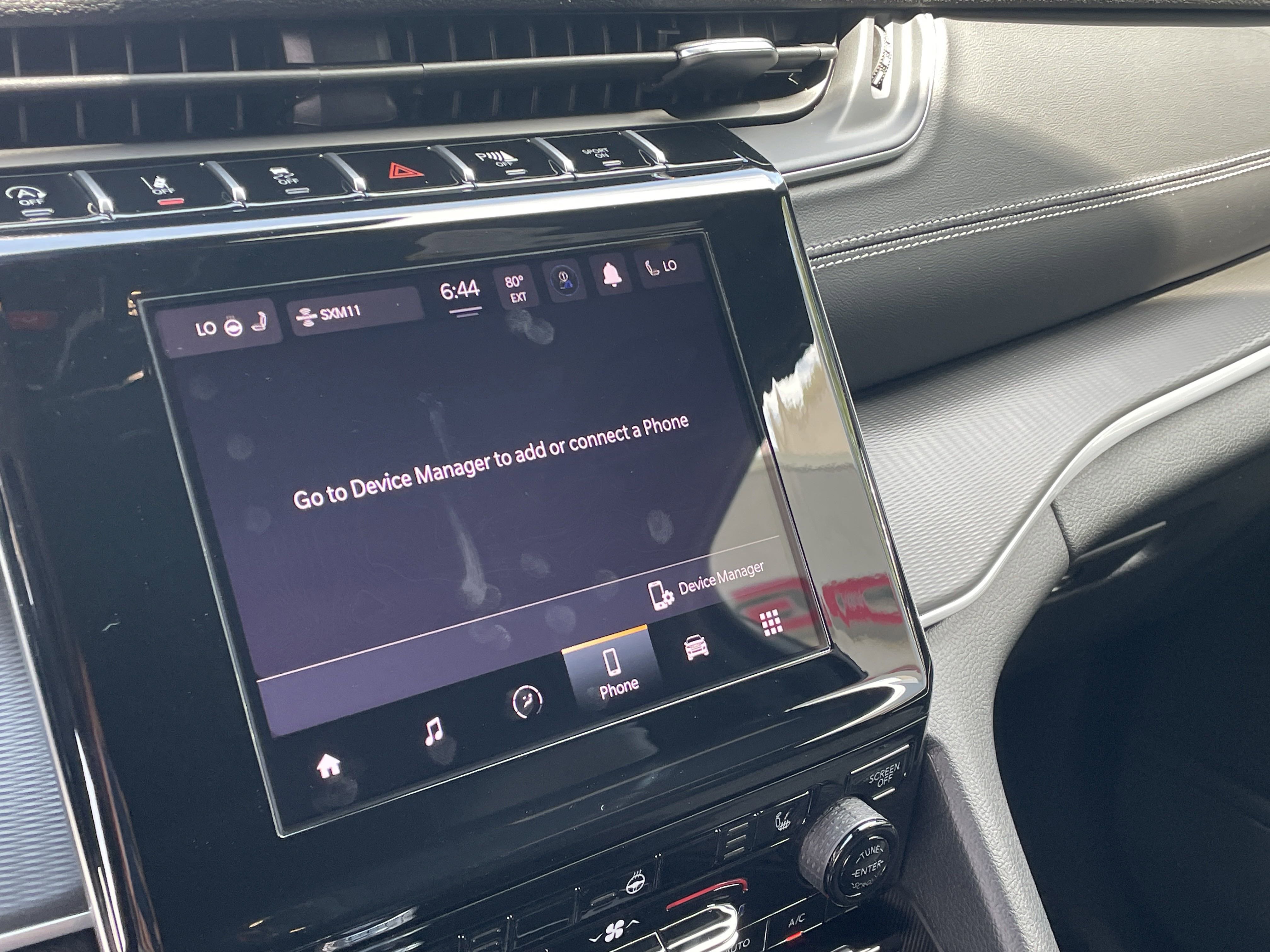 New 2025 Jeep Grand Cherokee L Altitude image 24