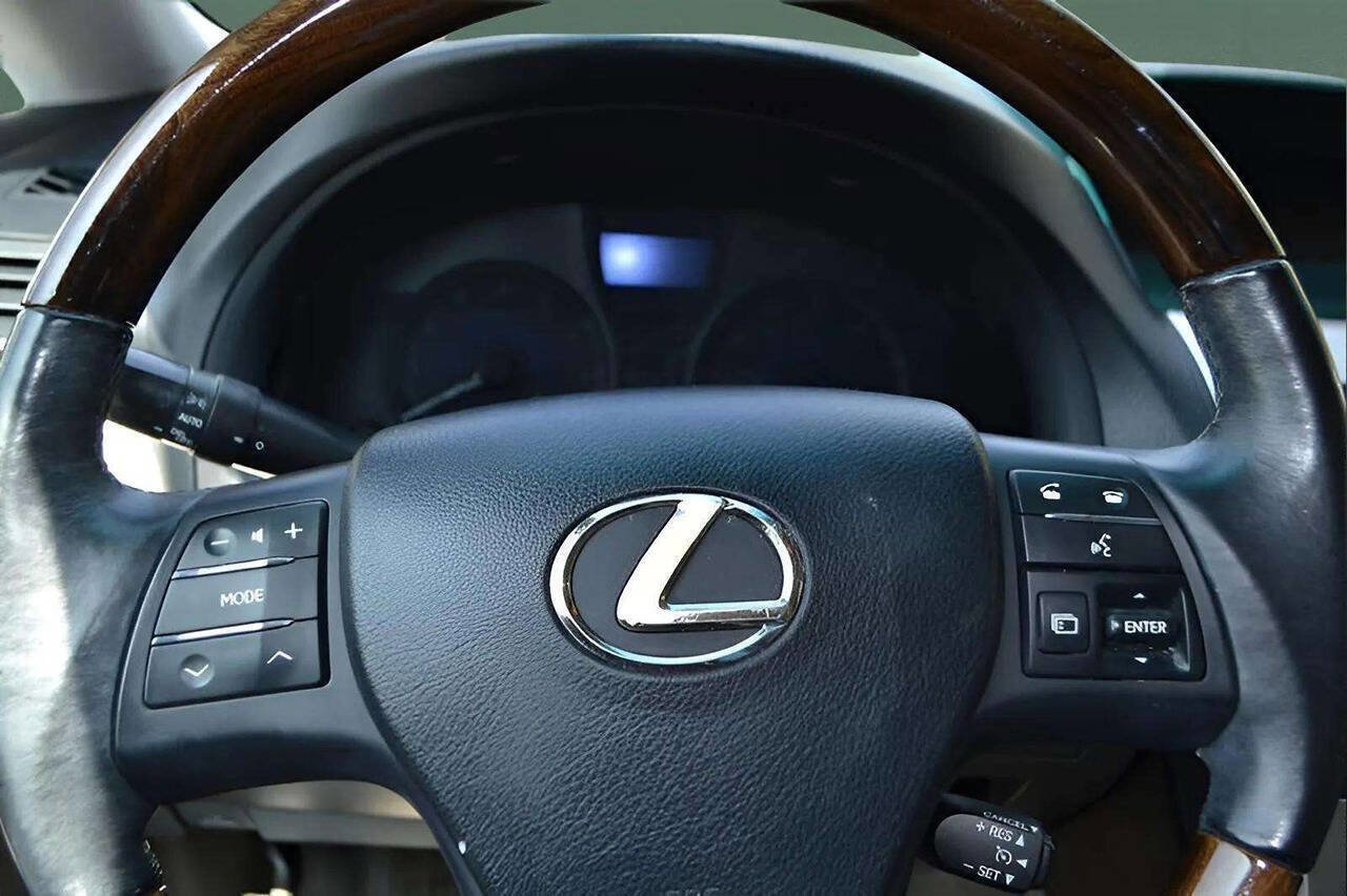 Used 2010 Lexus RX 350 Base 4dr SUV image 16